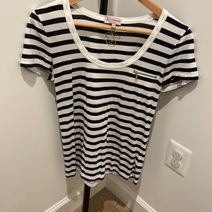 Authentic Juicy Couture tee 🖤